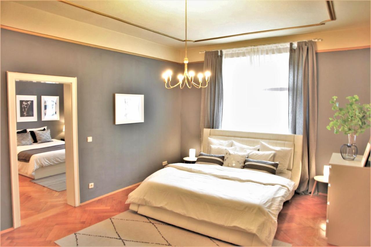 Spacious Apartment In The Heart Of Innsbruck Luaran gambar