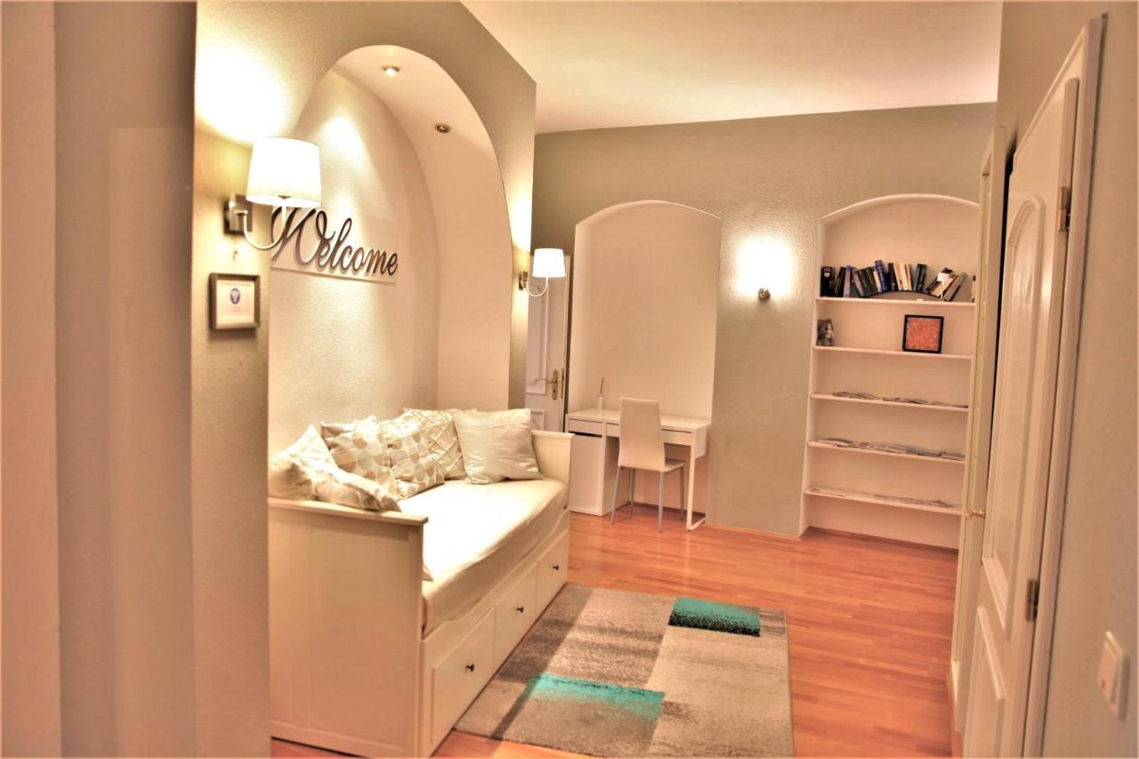 Spacious Apartment In The Heart Of Innsbruck Luaran gambar